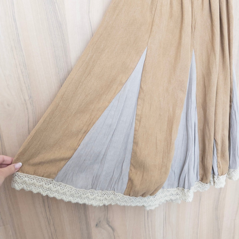 Womens Boho Midi Skirt M/L Tan Gray Lace Trim Elastic Waist Cottage Lagenlook - Picture 5 of 8